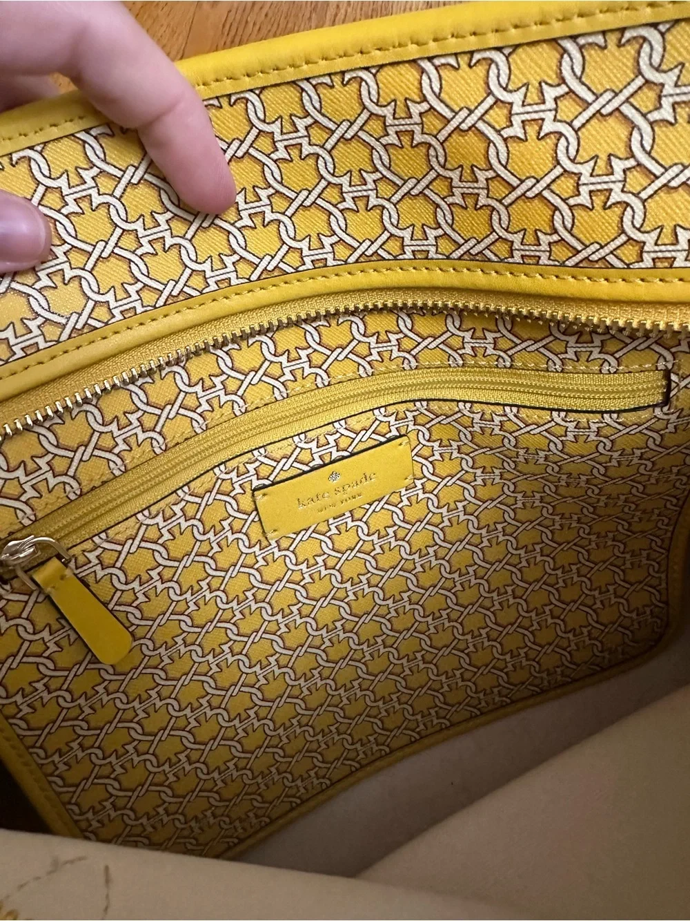 Kate Spade Link Tote Bag & Matching Large Wallet Set Yellow Multi